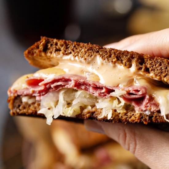 Classic Reuben Sandwich
