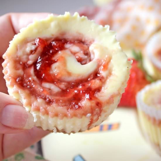 Strawberry Jam Cheesecake Swirls