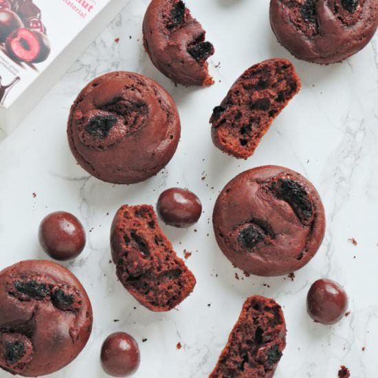 Fluffy chocolate cupcakes (fit)