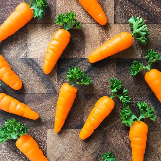 How to Make Marzipan Carrots