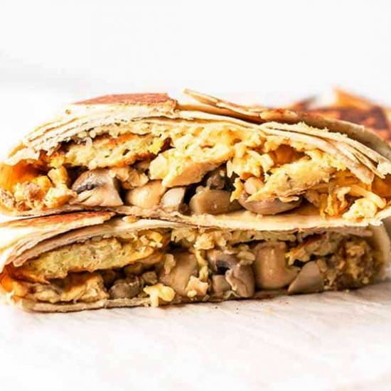 Breakfast crunchwrap