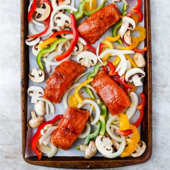 Sheet Pan Salmon Fajitas