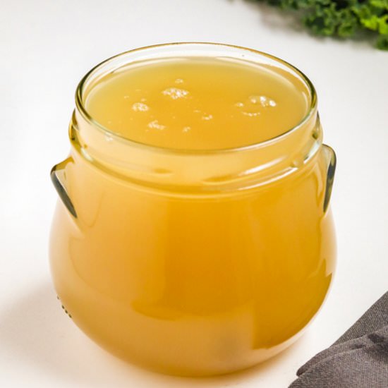 VEGETABLE BROTH USING  SCRAPS