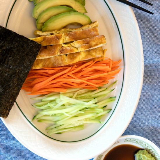 Nori Wraps – Eggs, Avocado, Veggies