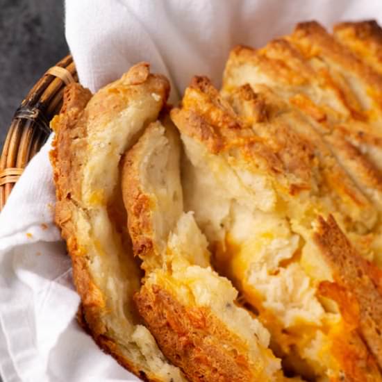 Cheesy Pull Apart Bread