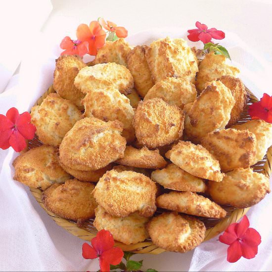 Coconut Macaroons