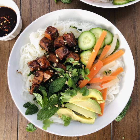 Banh Mi Vermicelli Bowls