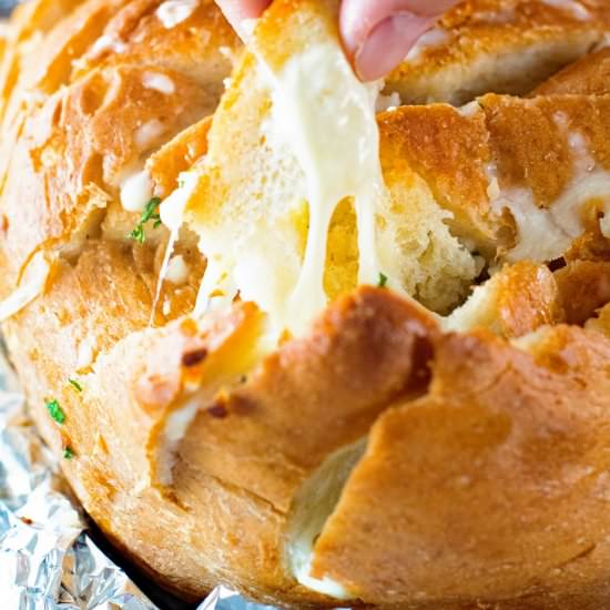 Grilled Cheesy Pull Apart Bread