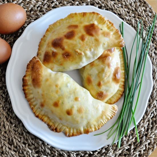 3-Ingredient BREAKFAST EMPANADAS