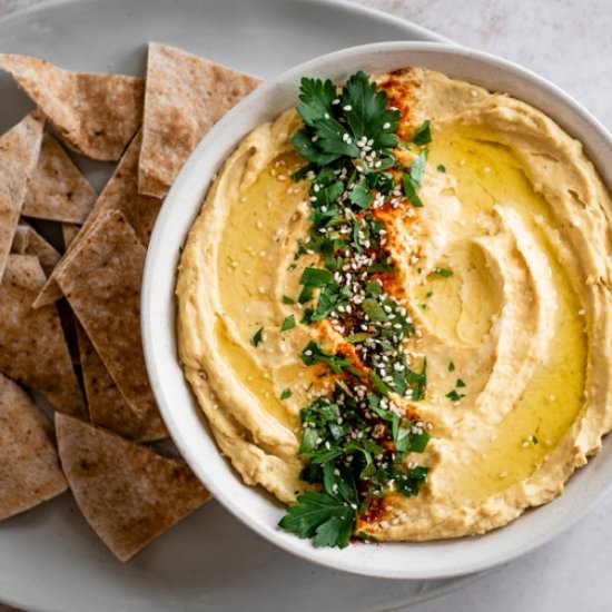 The Best Basic Hummus