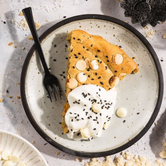 Black & White Breakfast Blondies