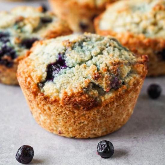 Easy keto blueberry muffins