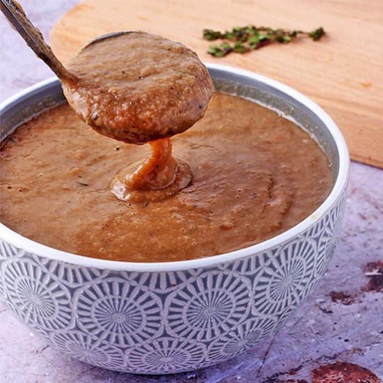 creamy plant-based mushroom gravy