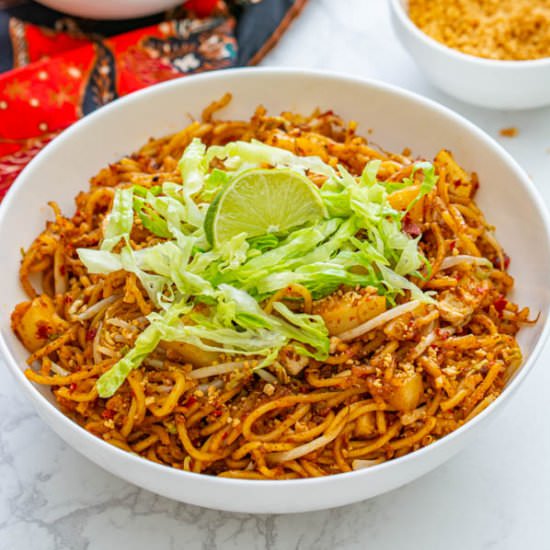 Malaysian Fried Noodles (Mee Goreng)