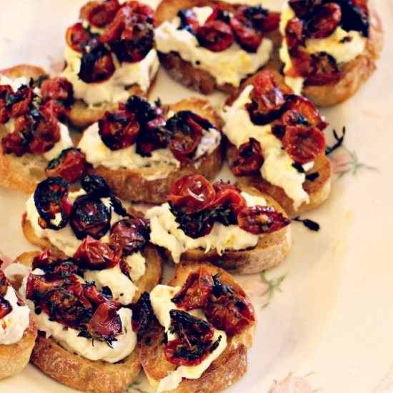Roasted Tomato & Burrata Crostini