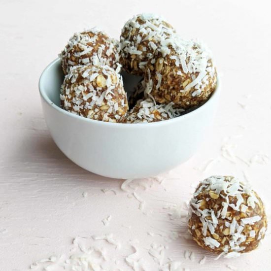 Almond Butter Energy Bites