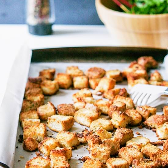 Homemade Texas Toast Croutons