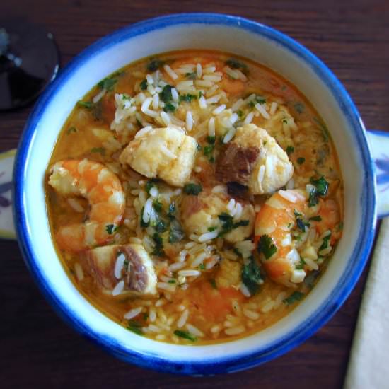 Dogfish stew with rice and shrimp