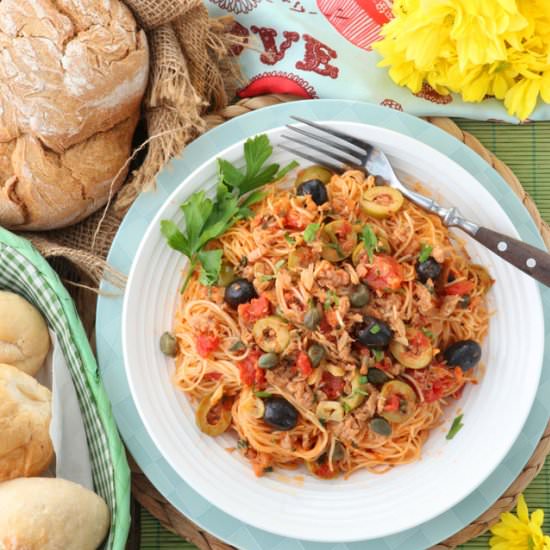 PASTA PUTTANESCA WITH SPICY TUNA