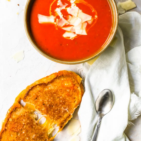 Grilled cheese and tomato soup