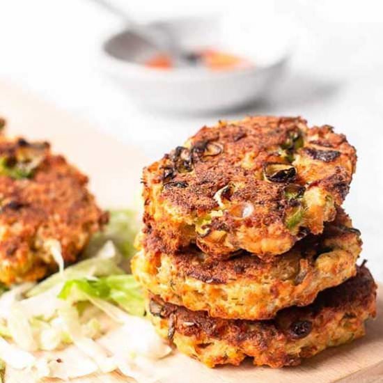 Salmon cakes