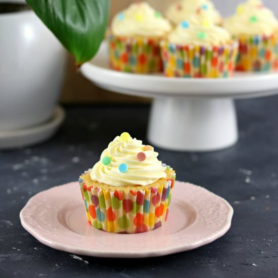 Best Gluten Free Vanilla Cupcakes