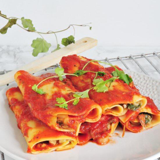 Pasta rolls with zucchini