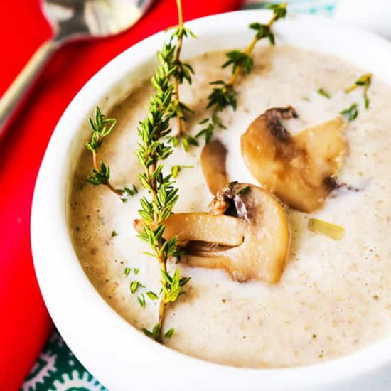 Easy Creamy Mushroom Soup