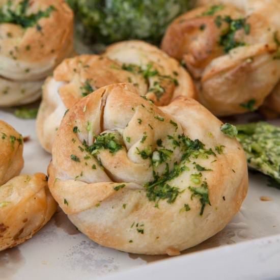Easy Garlic Knots