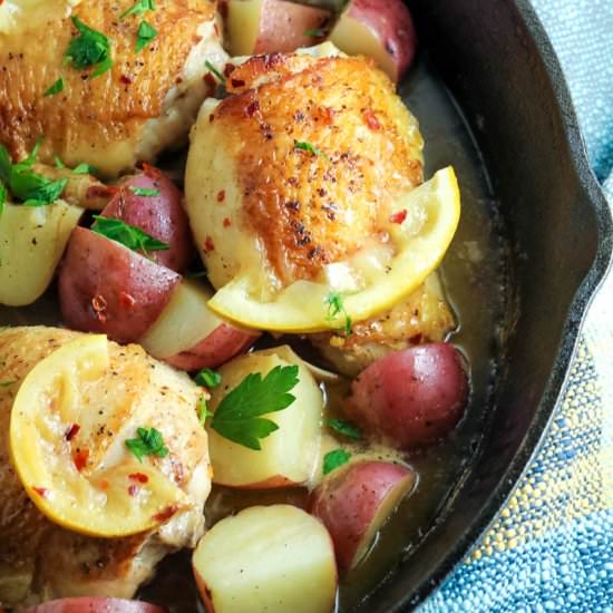 BAKED LEMON CHICKEN THIGHS & POTATO