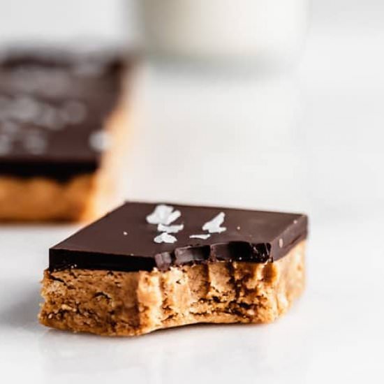 Peanut Butter Protein Bars