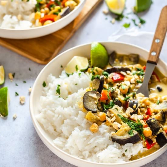 Vegan Coconut Eggplant Curry