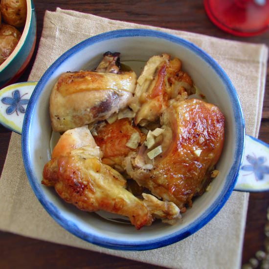 Chicken with golden potatoes
