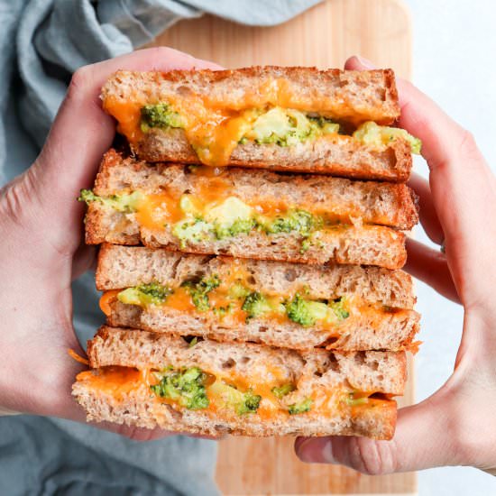 broccoli cheddar melts