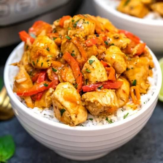 Instant Pot Coconut Curry Chicken