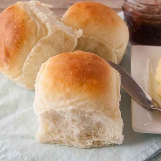 90 Minute Dinner Rolls