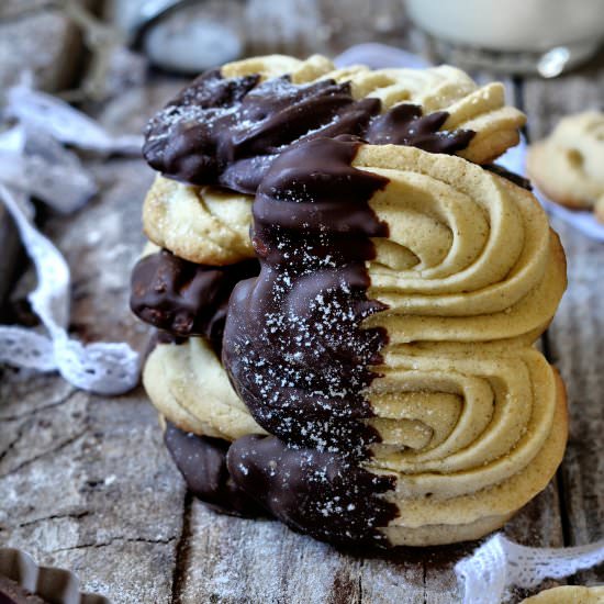 Vegan Vanilla Spritz with Chocolate