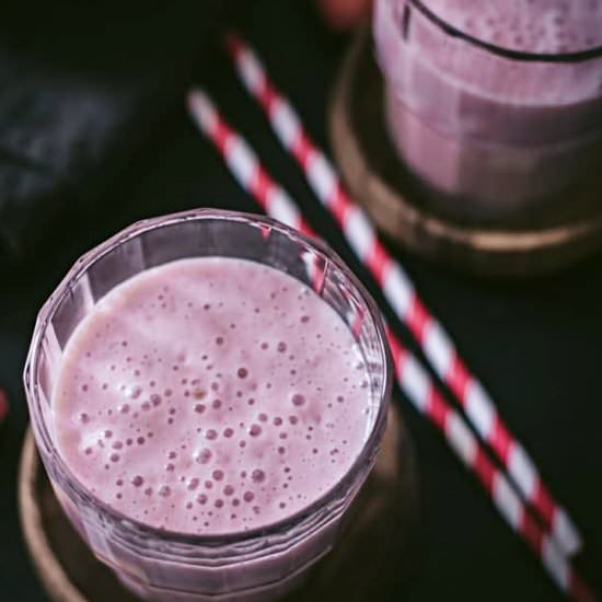 Strawberry Banana Milkshake
