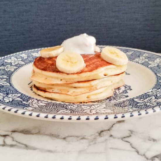 Easy Yogurt Pancakes