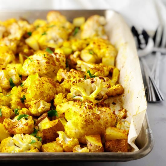 Roasted Cauliflower & Potatoes