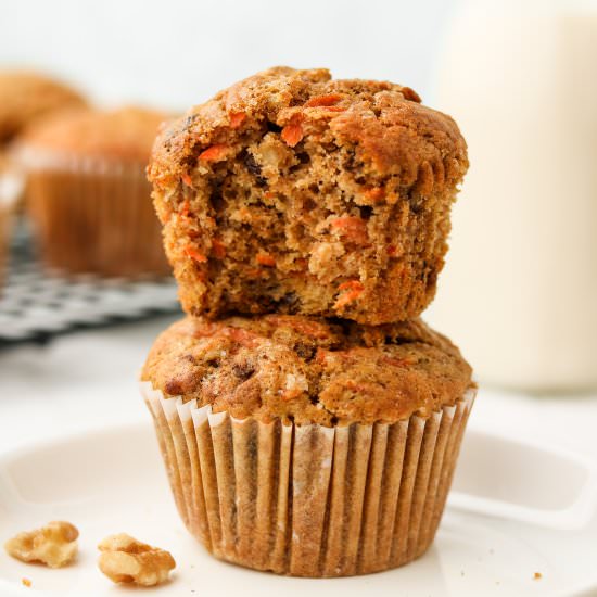 vegan carrot cake muffins