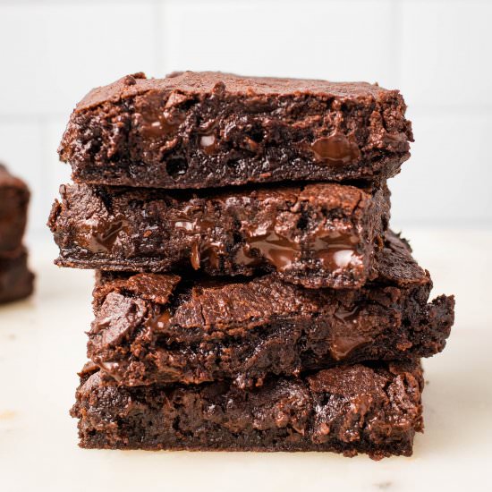 Super Fudgy Vegan Brownies