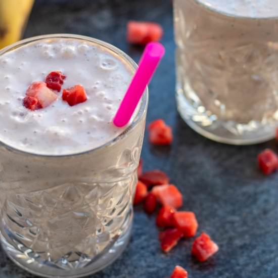 Healthy Strawberry Banana Smoothie