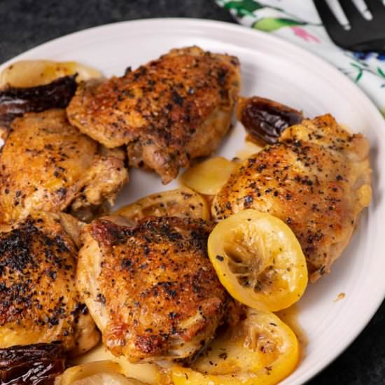 Chicken with Dates and Lemons