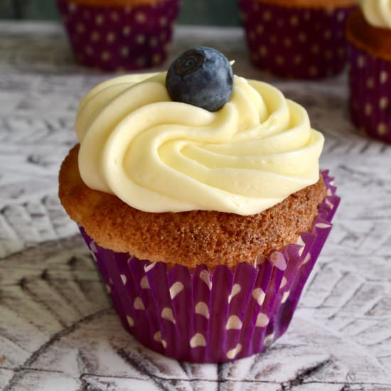 Blueberry & Lemon Cupcakes