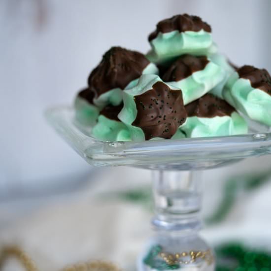 Mint Chocolate Meringue Cookies