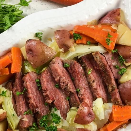 Instant Pot Corned Beef and Cabbage
