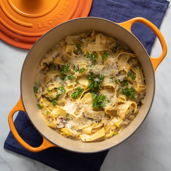 Creamy, Leek & Mushroom Pasta