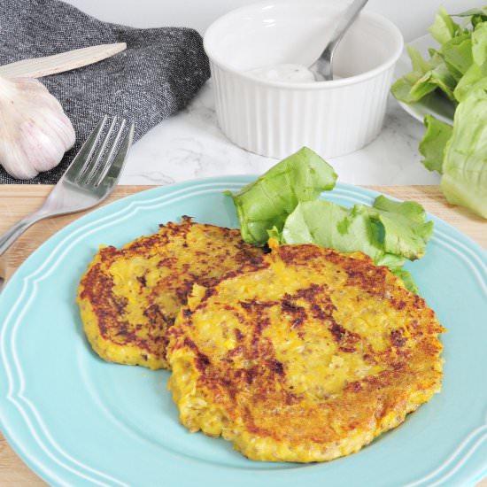 Corn fritters with sauce