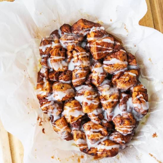 Crock Pot Cinnamon Roll Monkey Bread